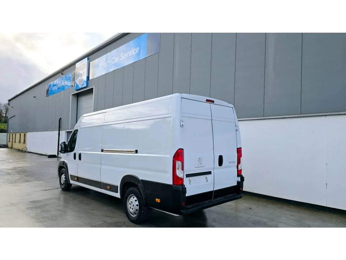 Peugeot Boxer 435 PRO L4h2 Bluehd - Image 4