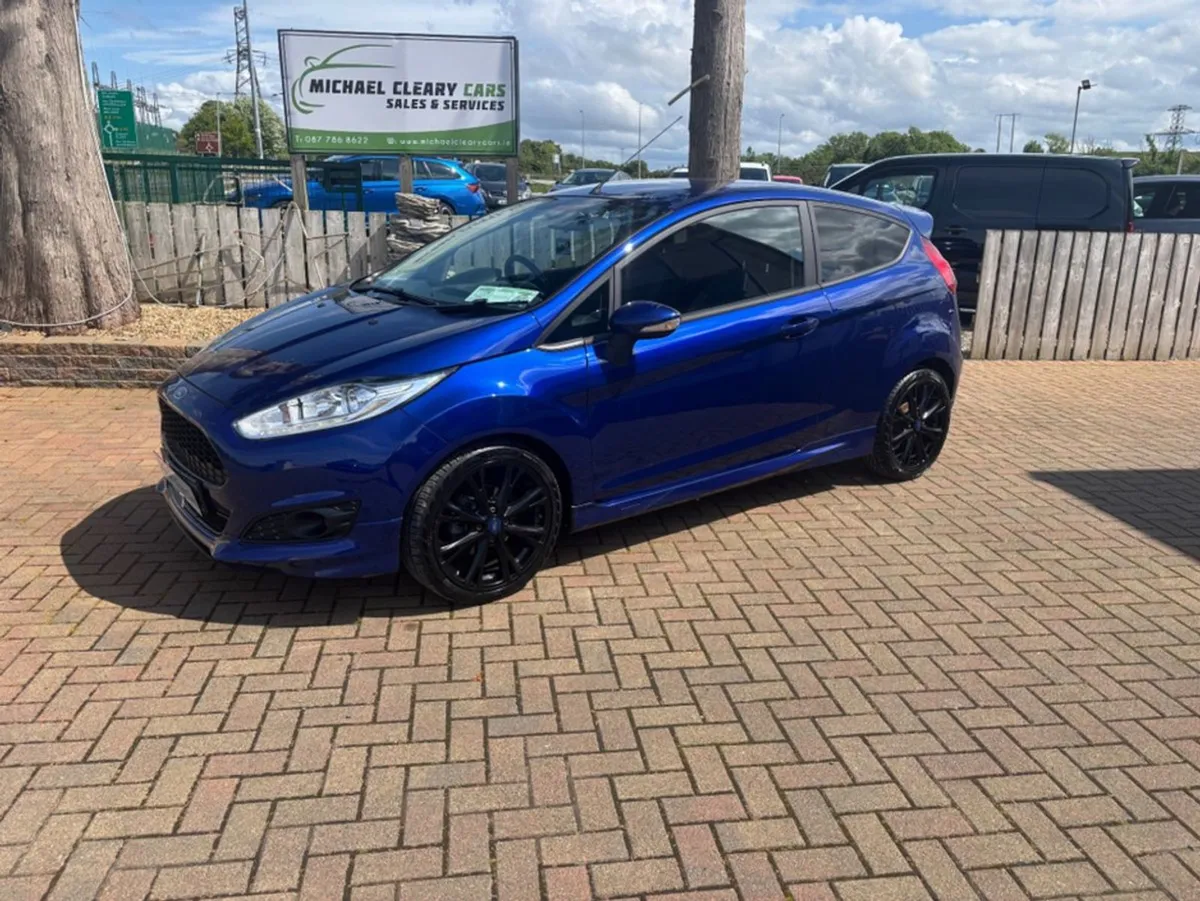 Ford Fiesta 1.0 Zetec S 125PS 3DR - Image 3