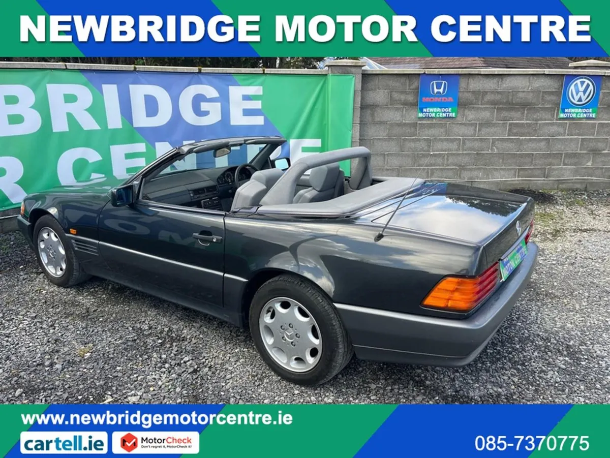 Mercedes-Benz SL-Class Convertible - Image 2