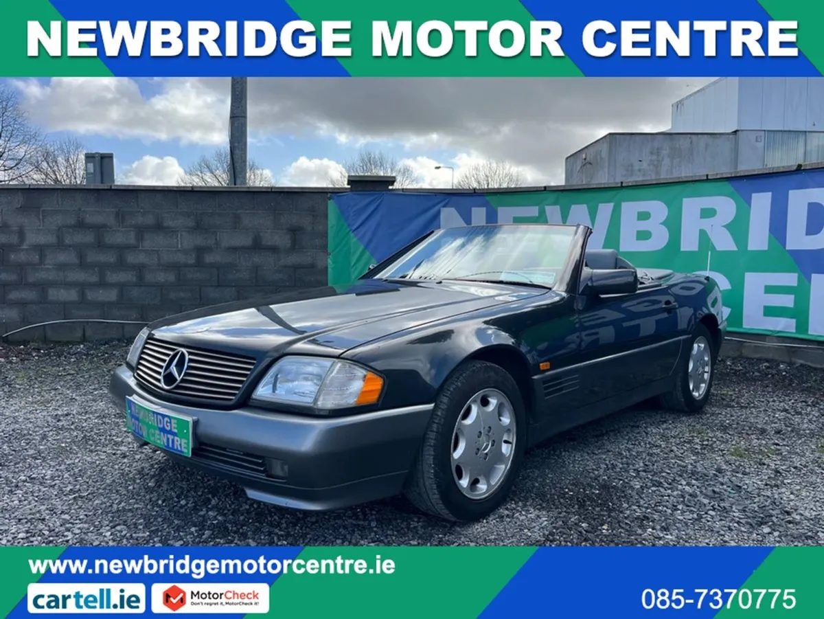 Mercedes-Benz SL-Class Convertible - Image 4