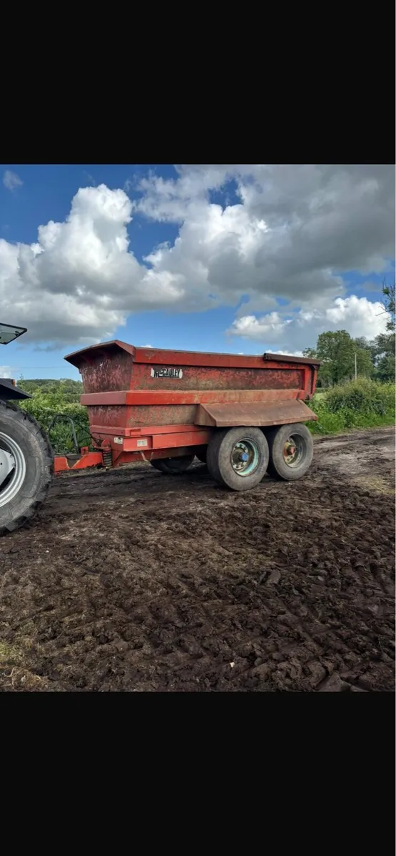 McCauley dump trailer - Image 2
