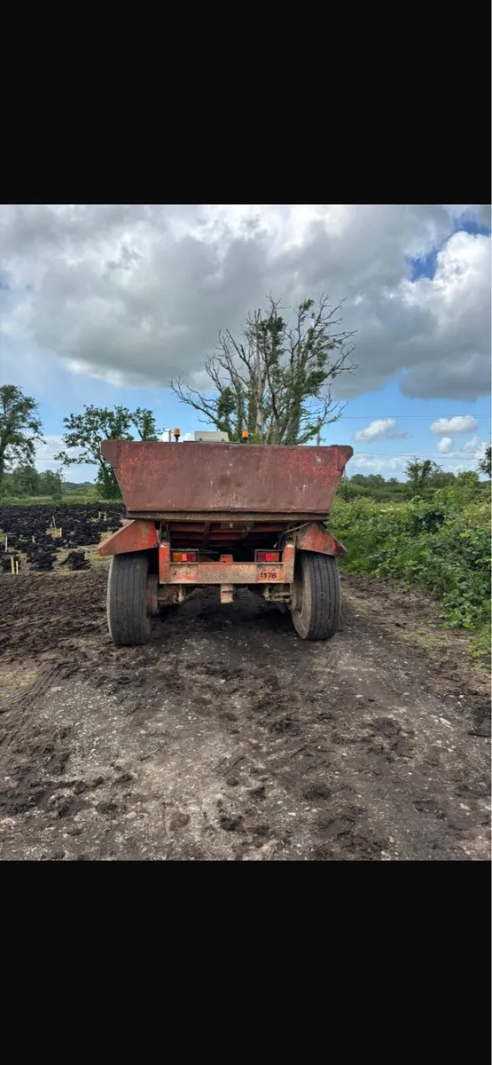 McCauley dump trailer - Image 4