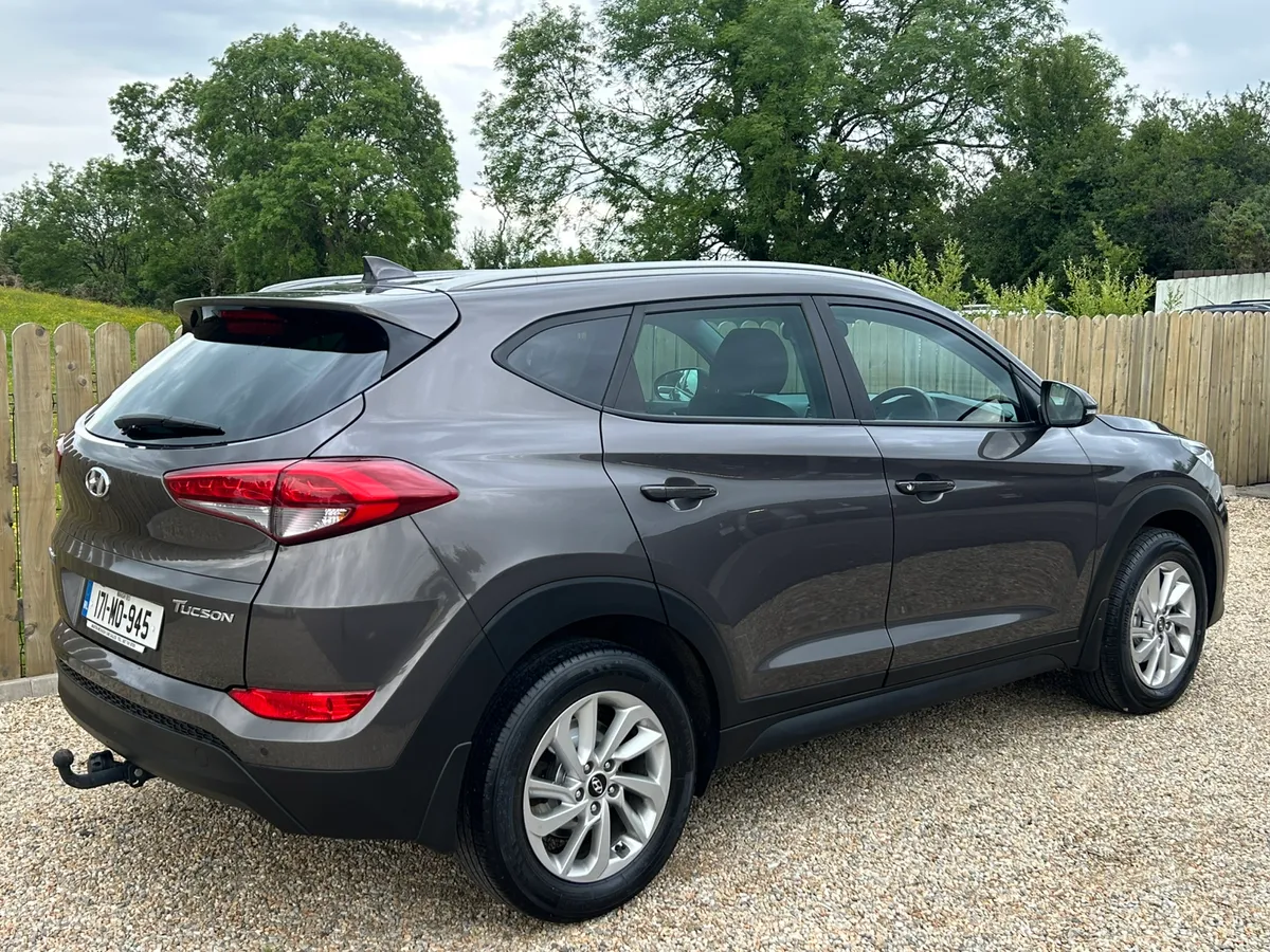 2017 Hyundai Tucson Executive - Image 4