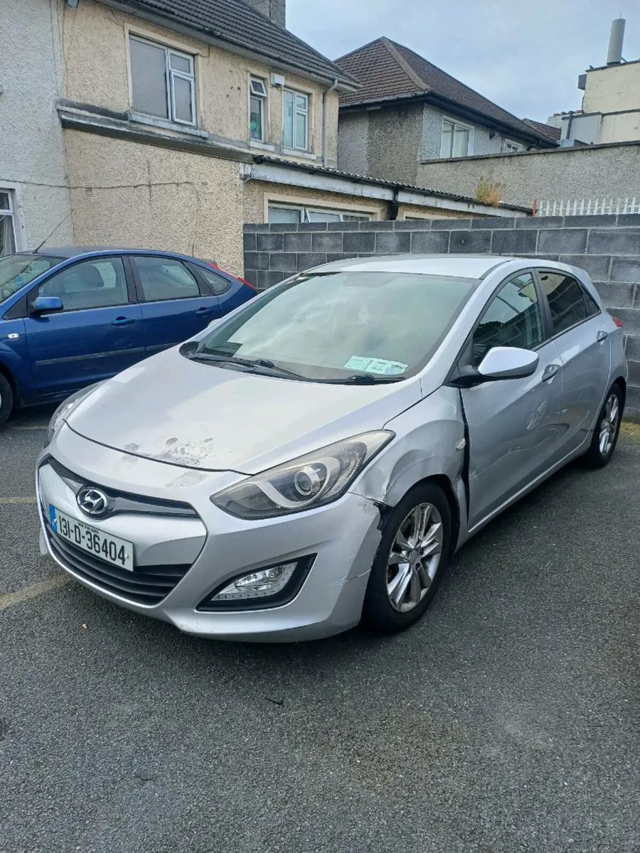 HYUNDAI I30 2013 - Image 2
