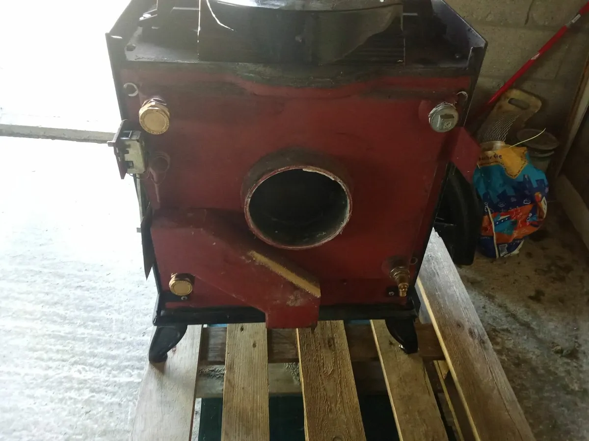 Stanley stove - Image 2