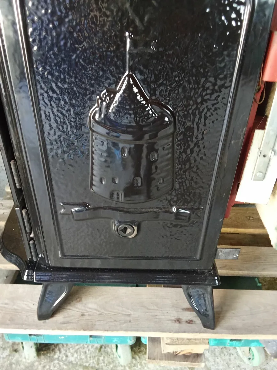Stanley stove - Image 3