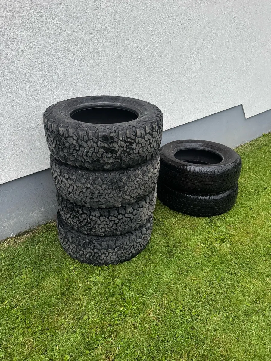 BF Goodrich & Dunlop AT20 265/65/17 - Image 1