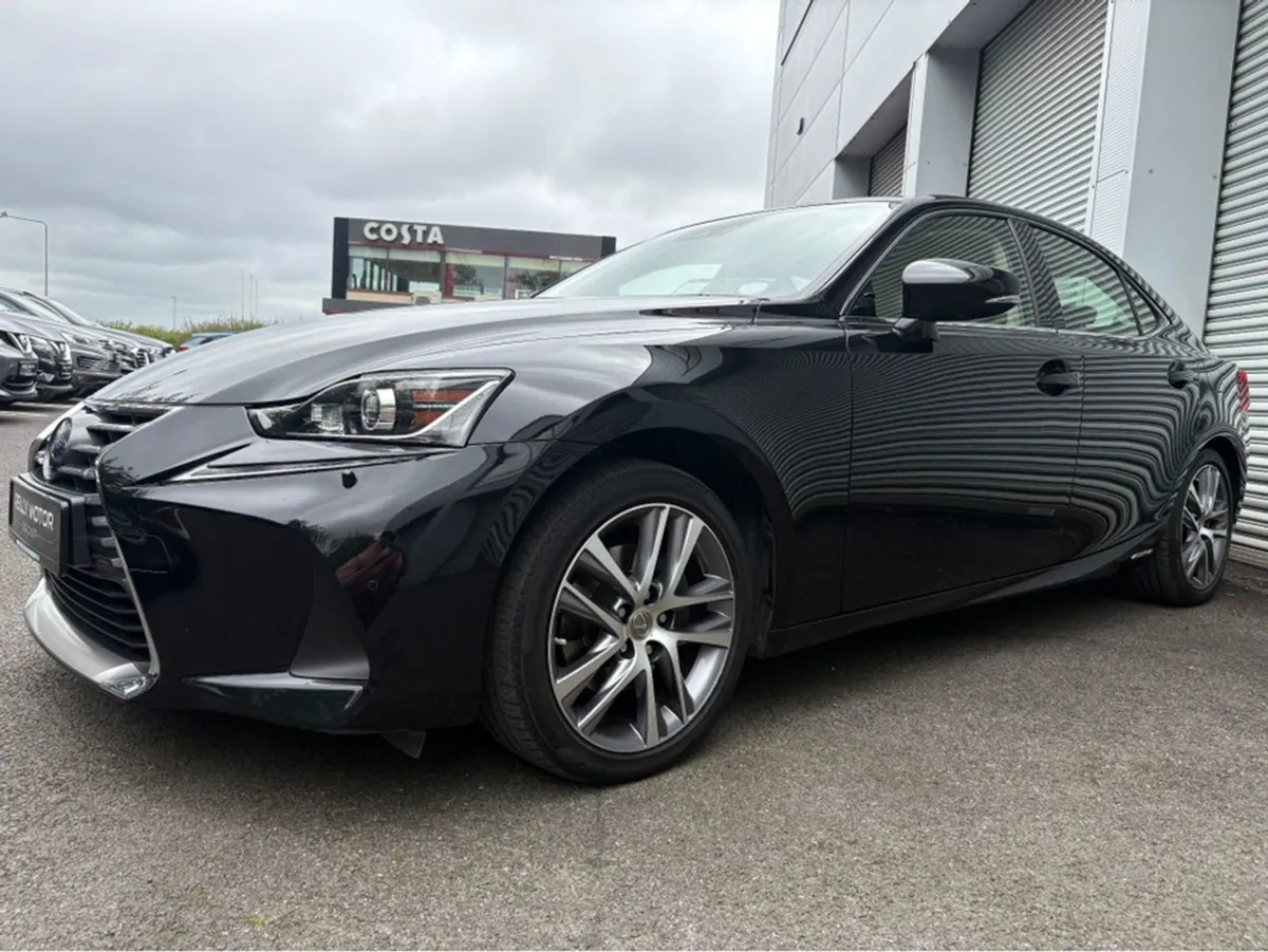 Lexus IS300h Luxury My18 4DR Auto - Image 3