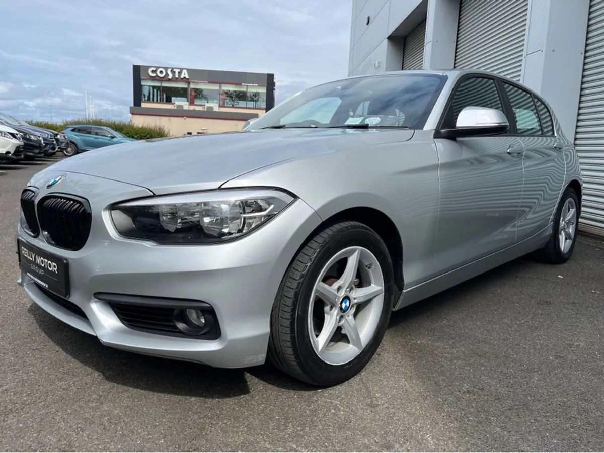 BMW 1 Series 1.5 Petrol Auto SE - Image 3