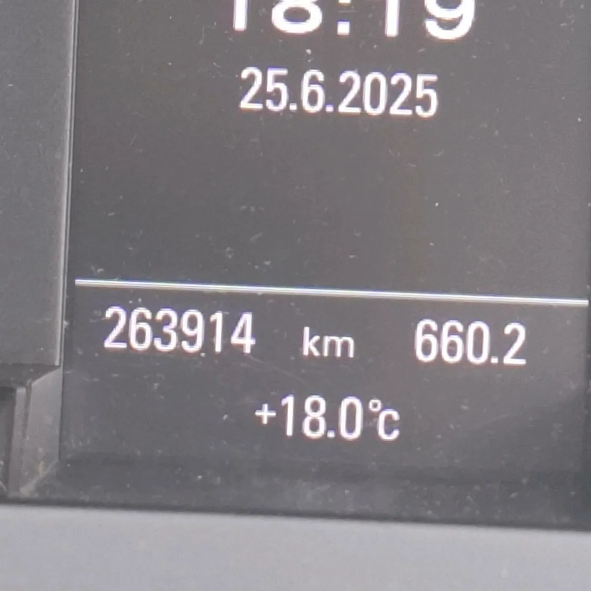 Audi A4 - Image 4