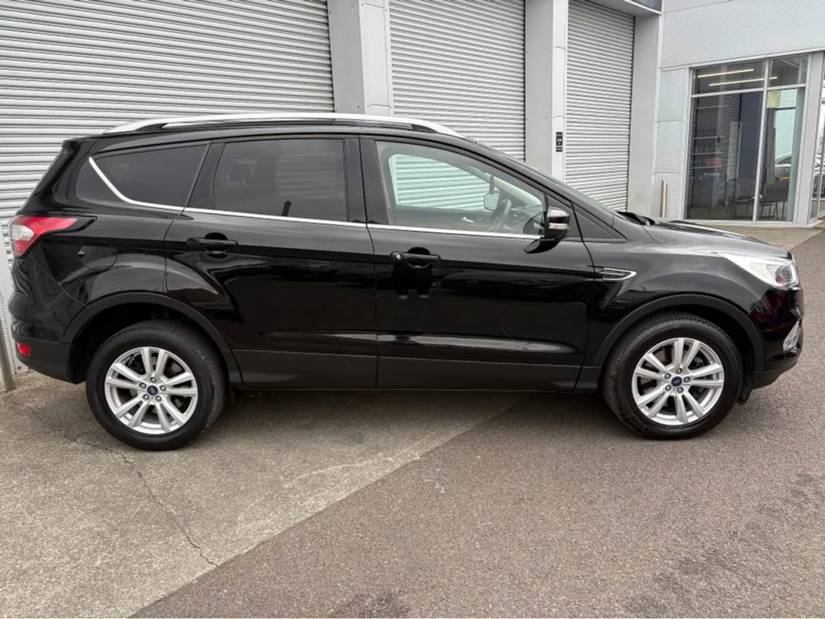 Ford Kuga 1.5 Diesel Zetec 120HP - Image 4