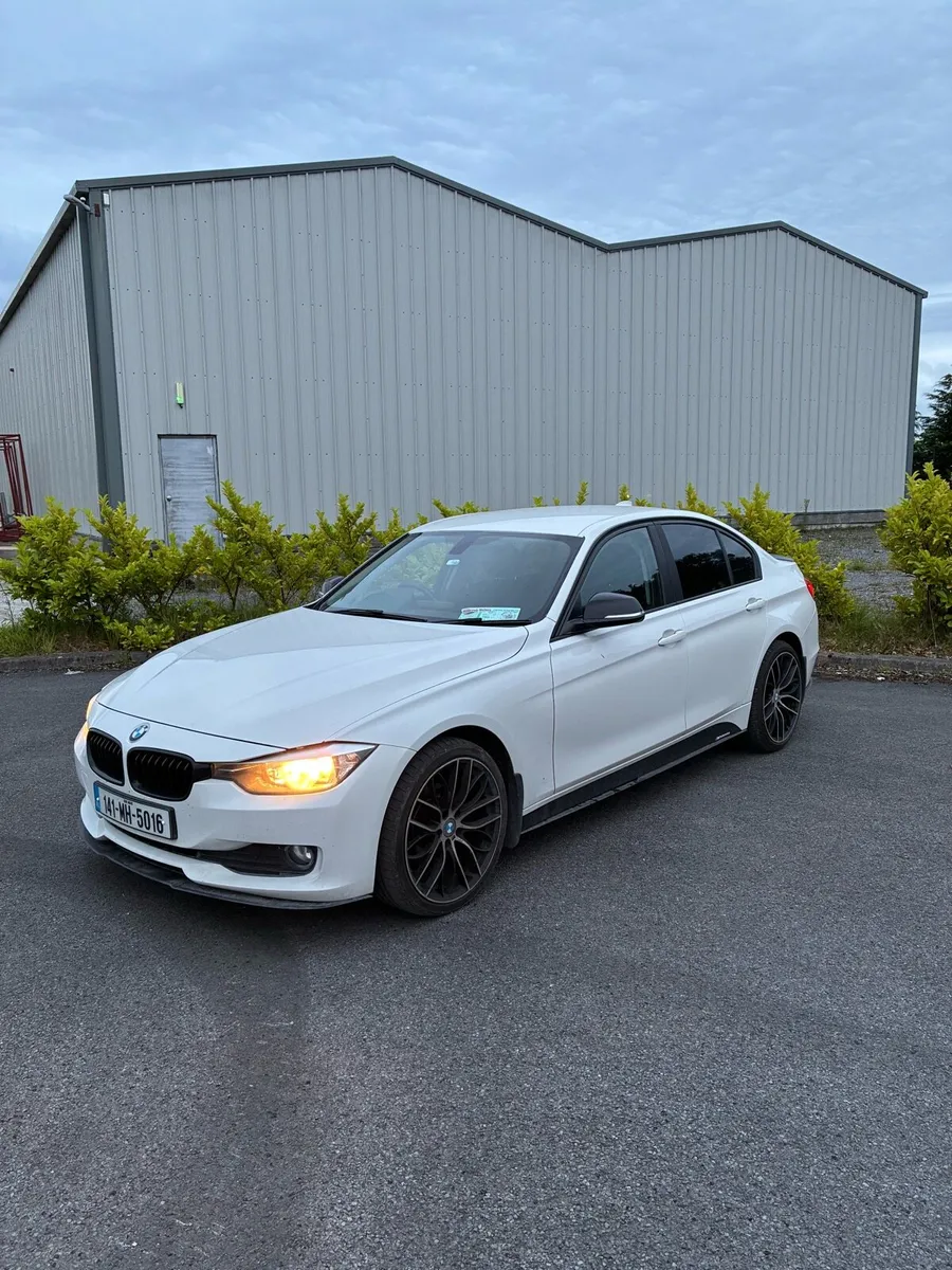 2014 BMW 320D - Image 1