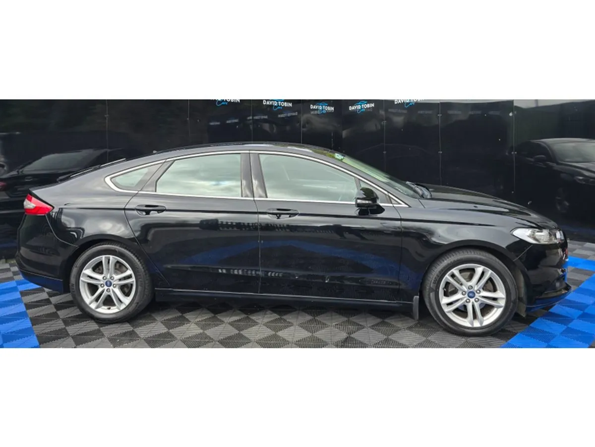 Ford Mondeo Zetec 2.0 TD Heated Steering Wheel/he - Image 3