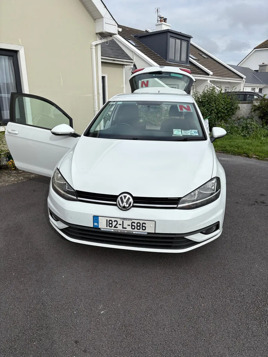 Volkswagon Golf TL 1.6 tdi 115 HP 3. Door - Image 1