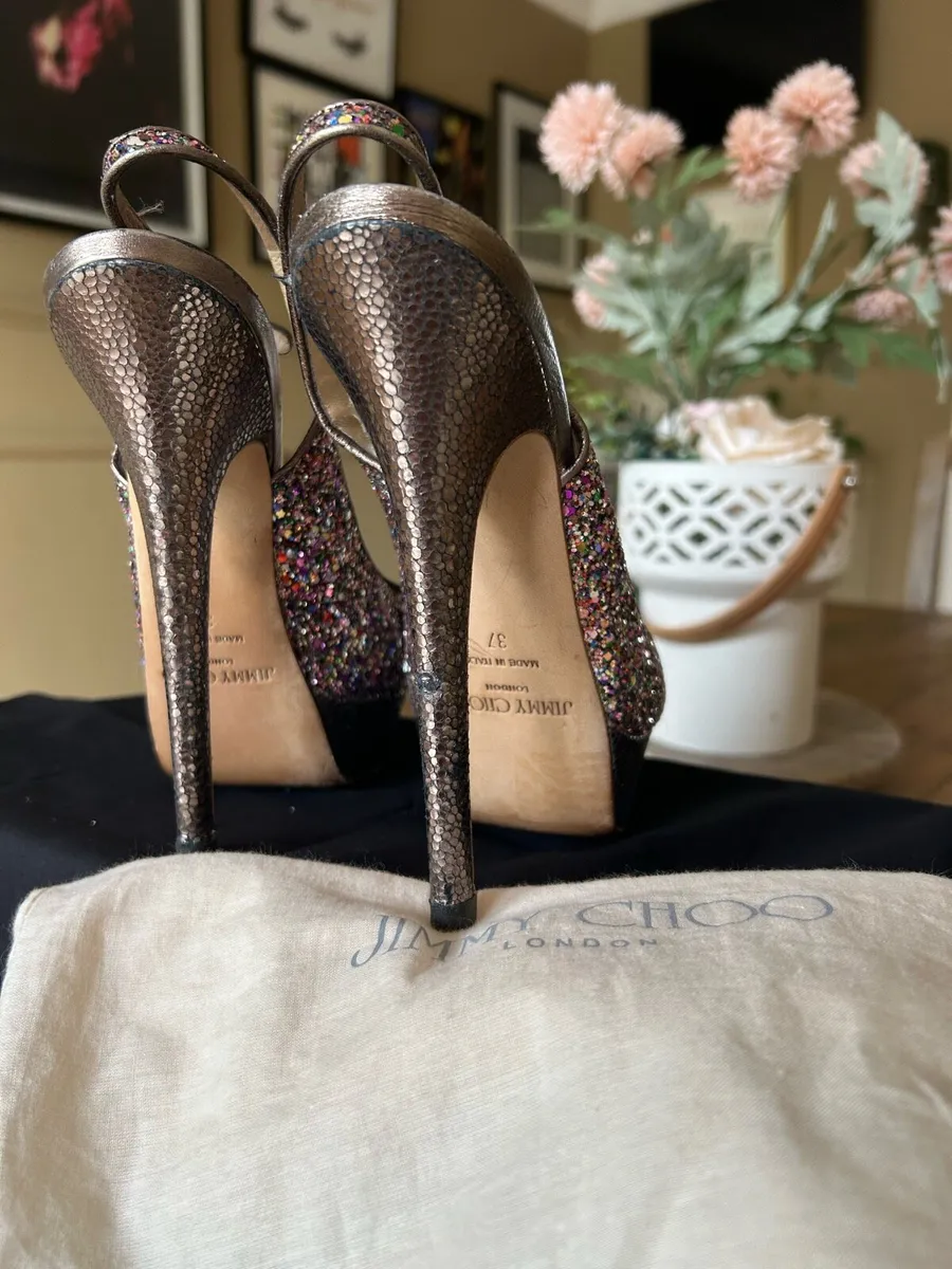 Stunning heels, shoe size 3,4 - Image 3