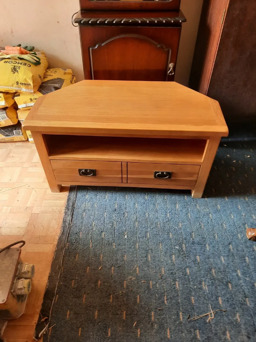 Corner tv unit - Image 1