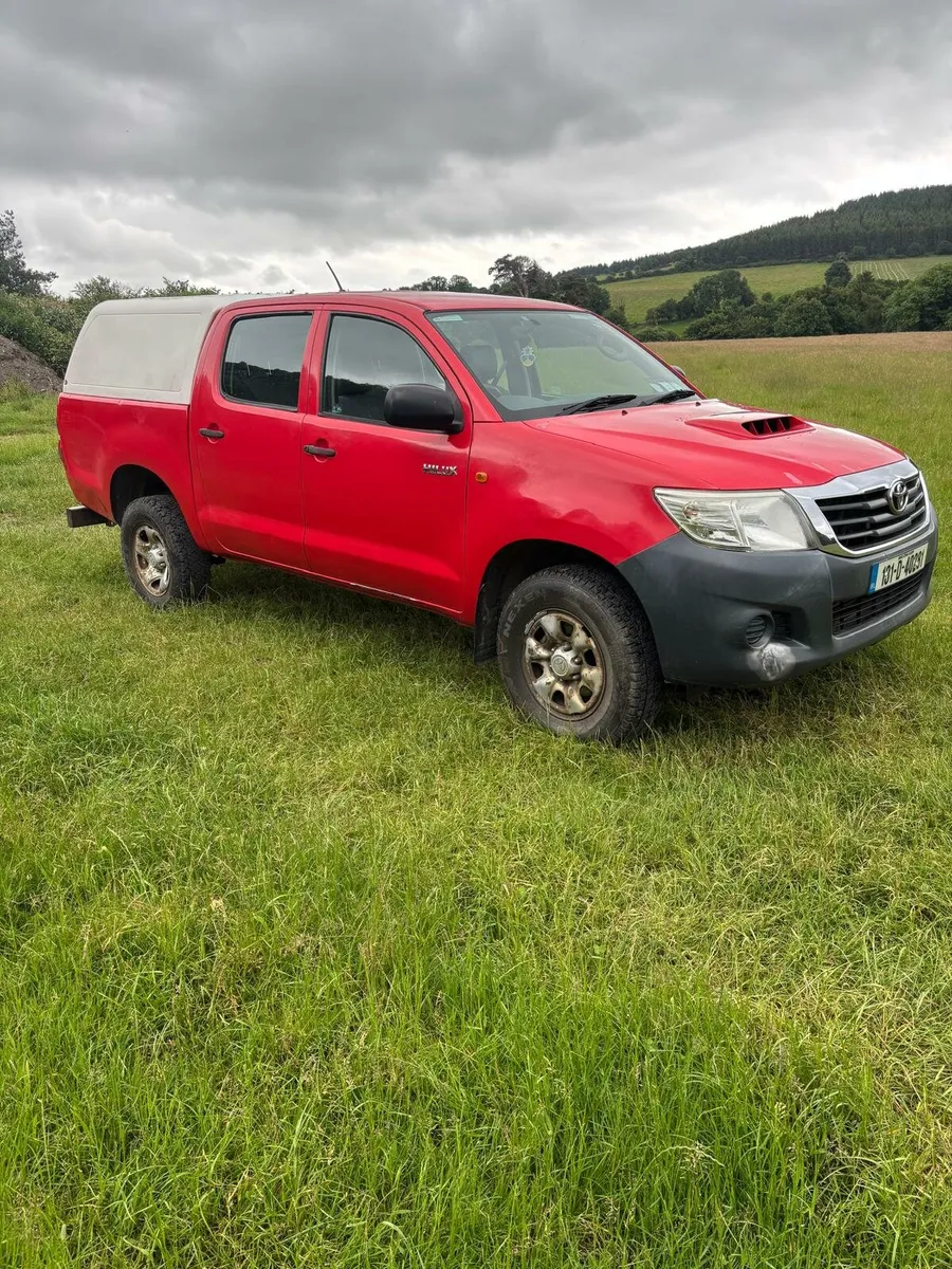 Toyota Hilux 2.5 d4d - Image 1