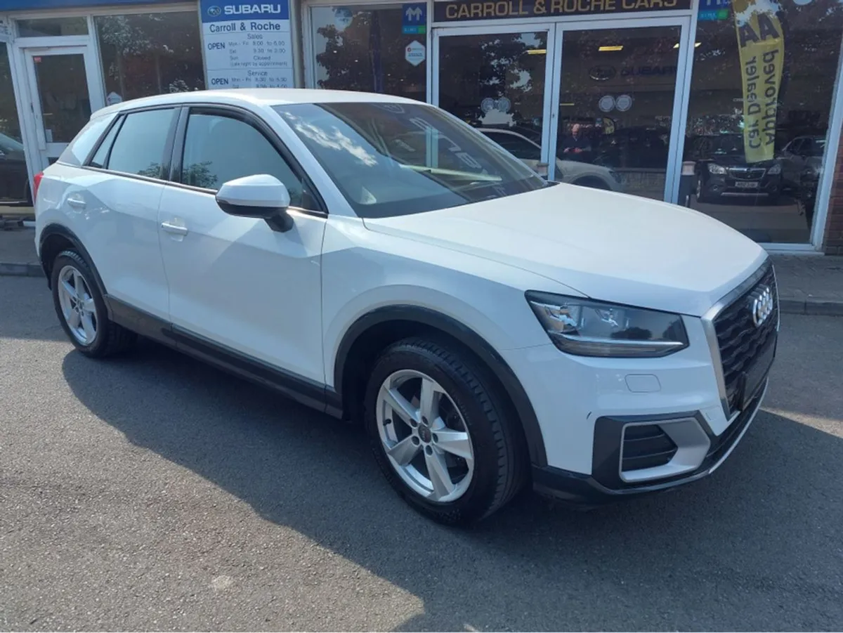 Audi Q2 Ice-white Crimson Sport Interior -sport T - Image 2