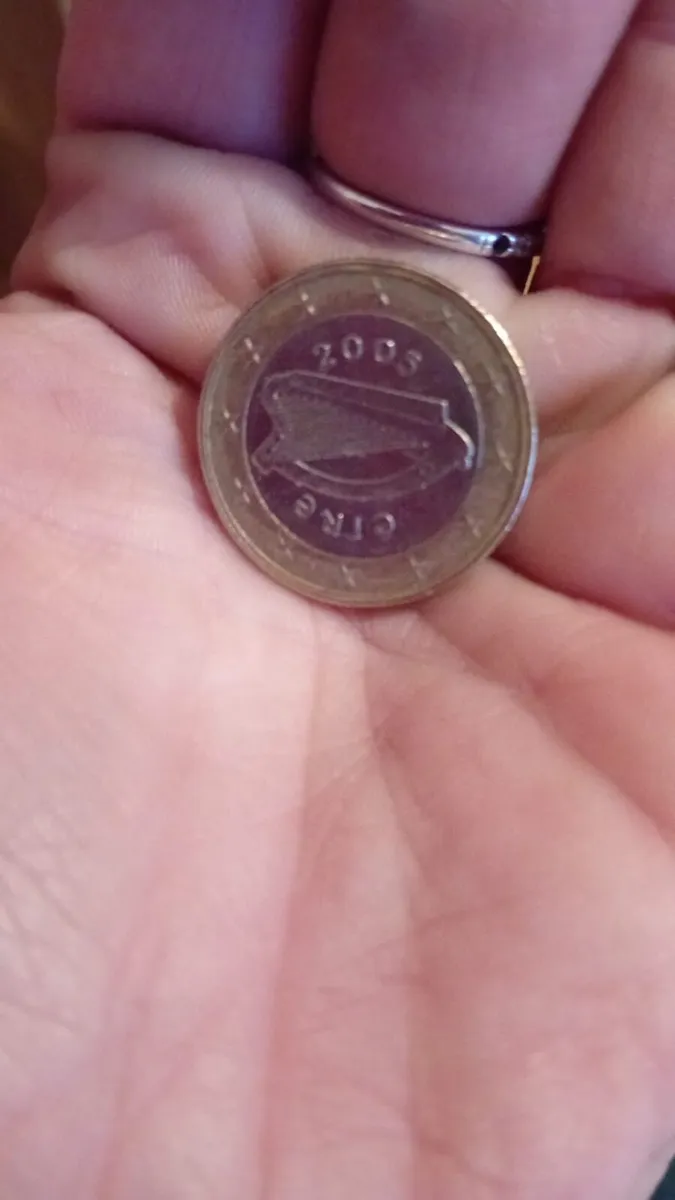 RARE 2005 Irish One Euro Coin €1 - Image 1