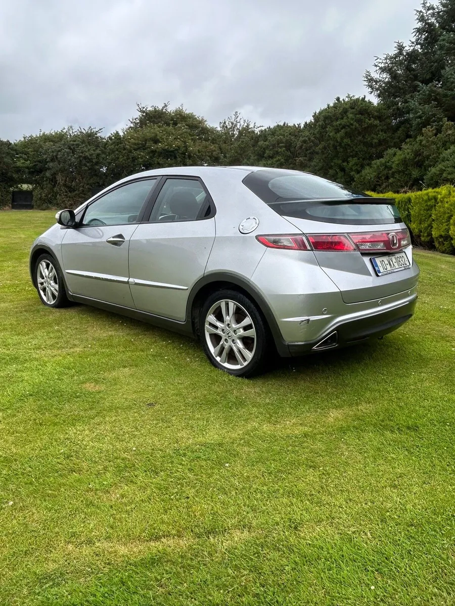 2010 Honda civic 2.2dsl 17” alloys - Image 2
