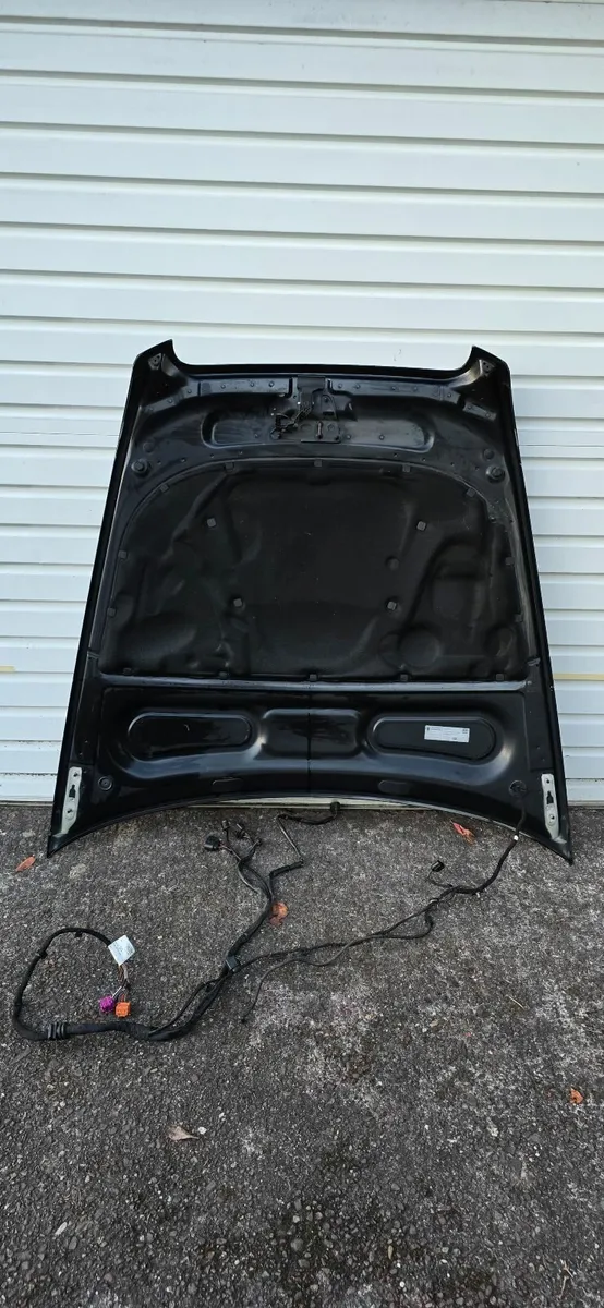 Audi A6 C6 SLine Bonnet Black 2005 - 2011 - Image 1