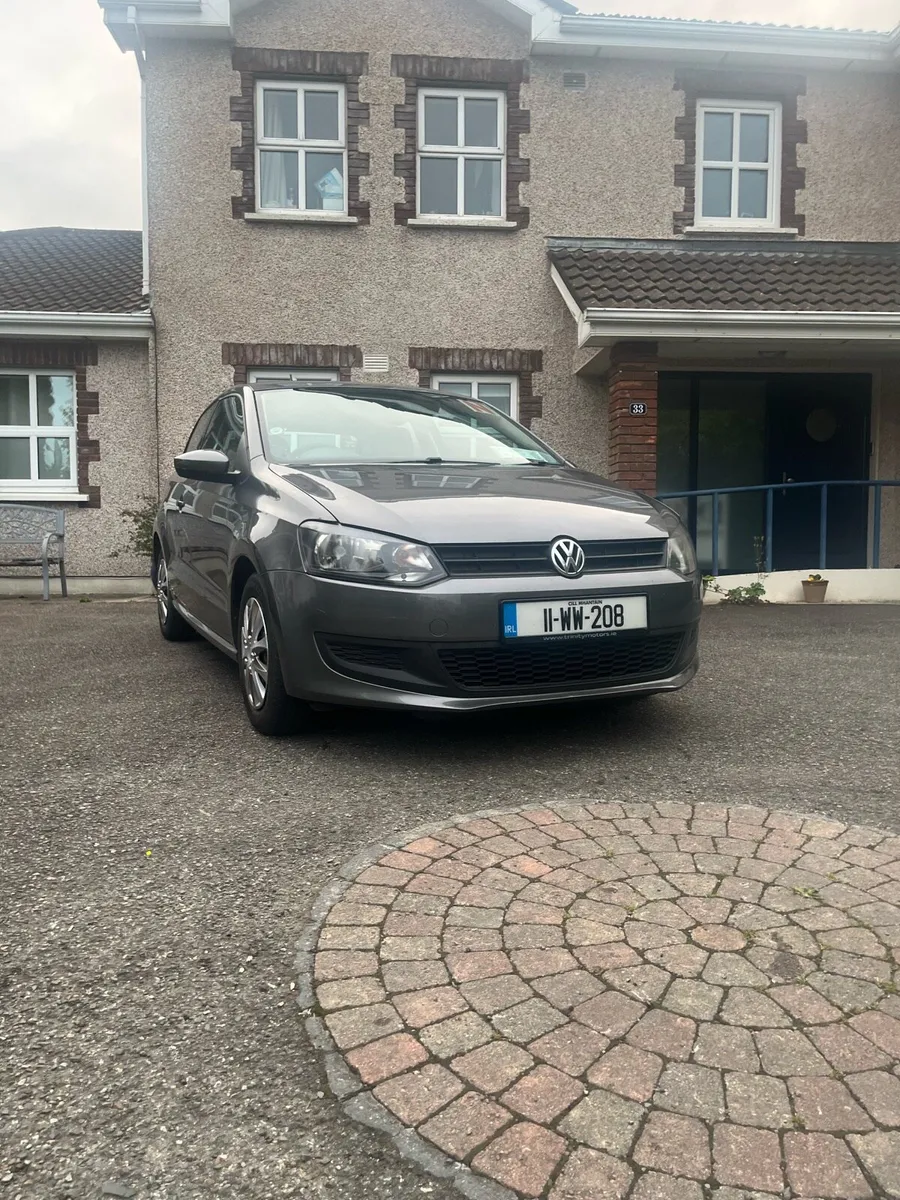 Vw polo low mileage fresh nct, service and tax - Image 2