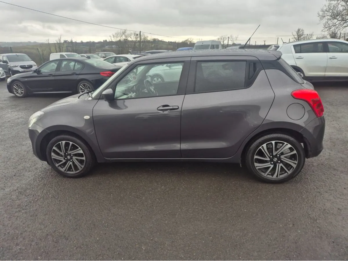 Suzuki Swift 1.2 Dualjet Hybrid Sz-l 5DR - Image 2