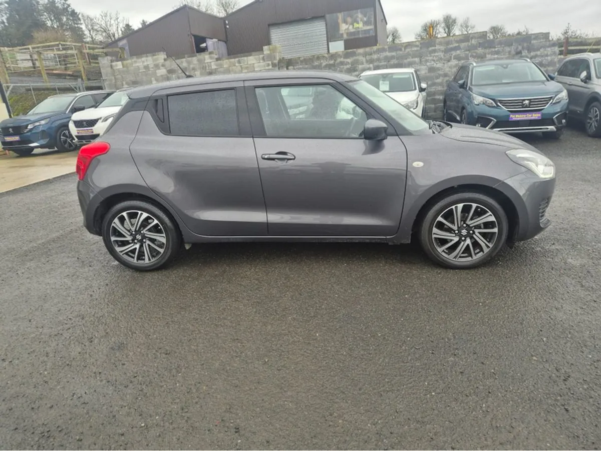 Suzuki Swift 1.2 Dualjet Hybrid Sz-l 5DR - Image 4