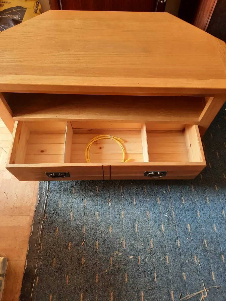 Corner tv unit - Image 2