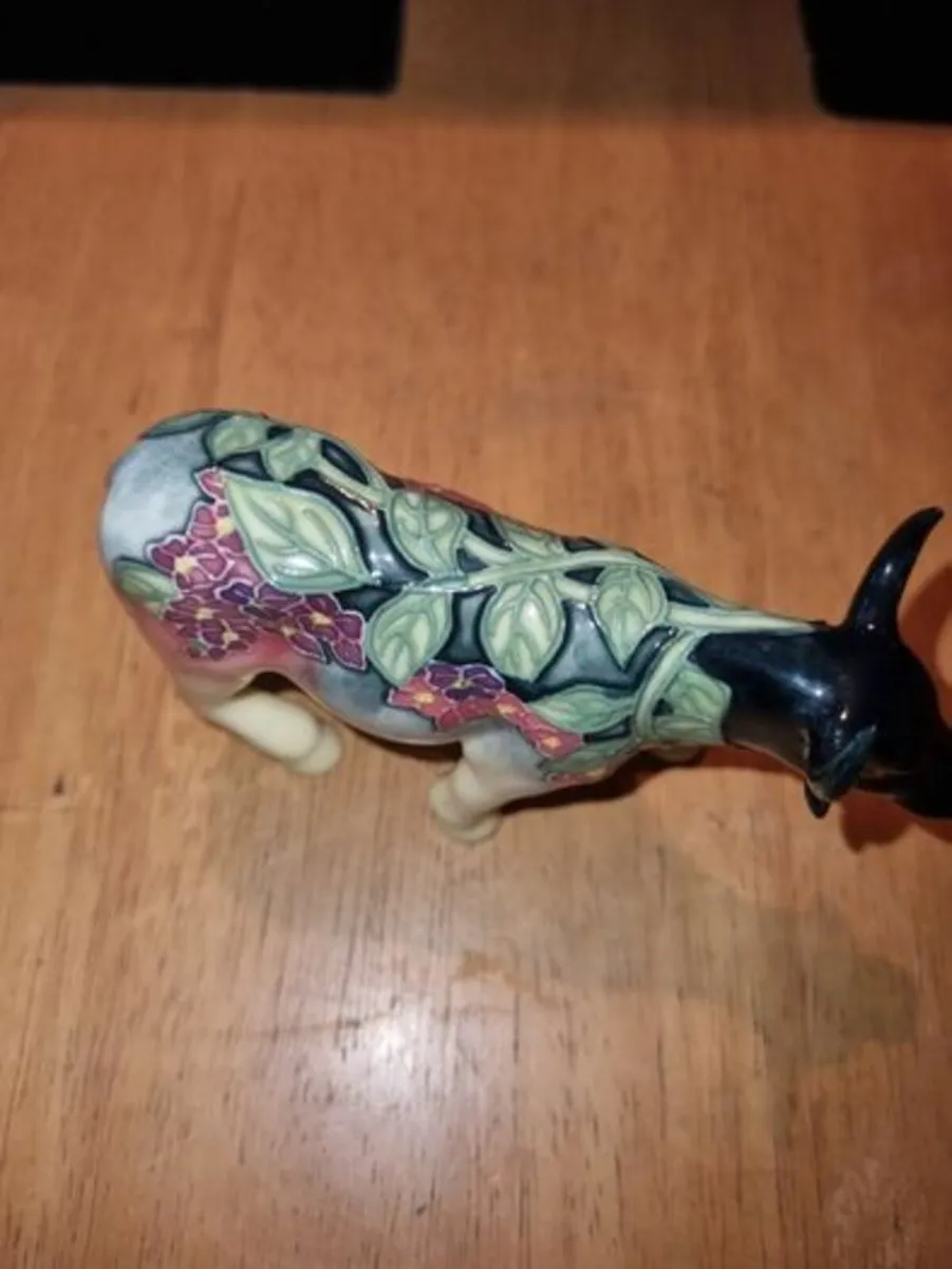 Porcelain colorful cow figurine - Image 3