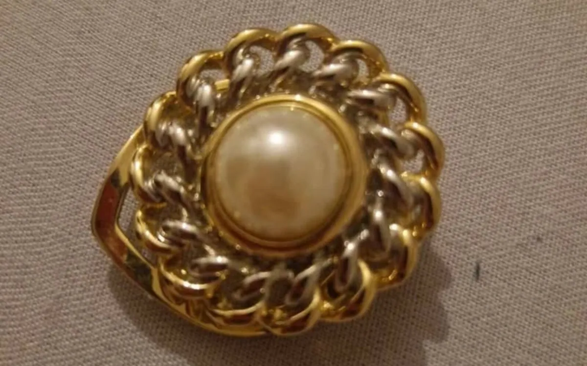 Jewellery - Image 4