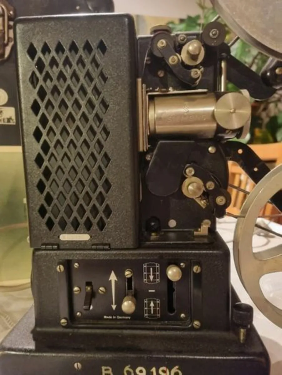 Siemens film projector from the 1930s - Image 3