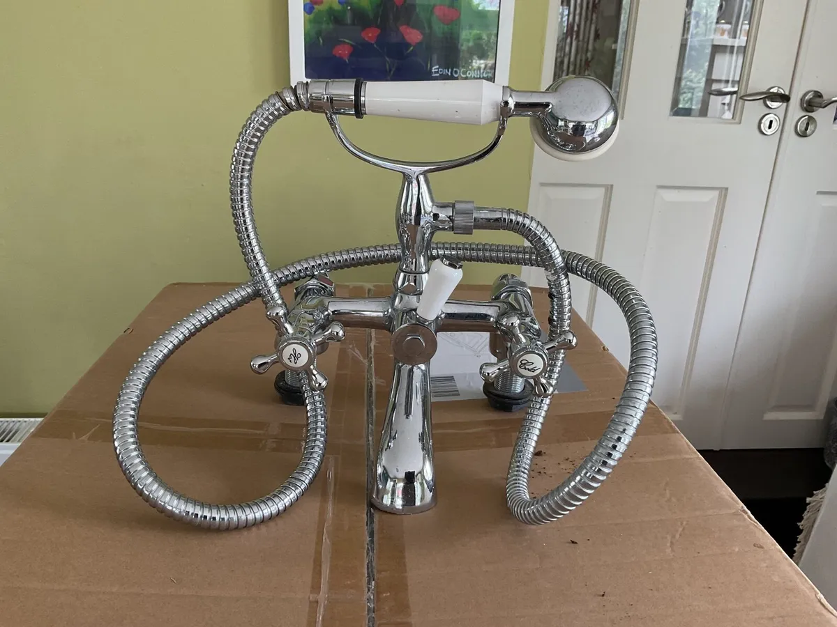 Bathroom Mixer taps - Image 1