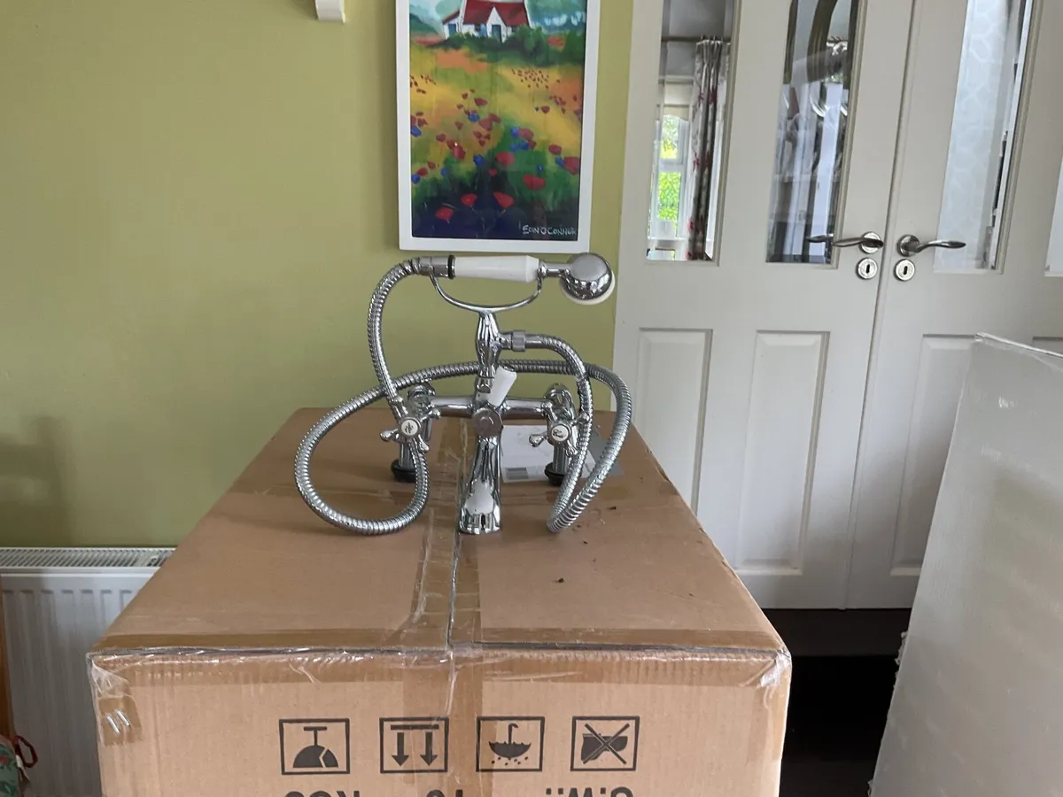 Bathroom Mixer taps - Image 2
