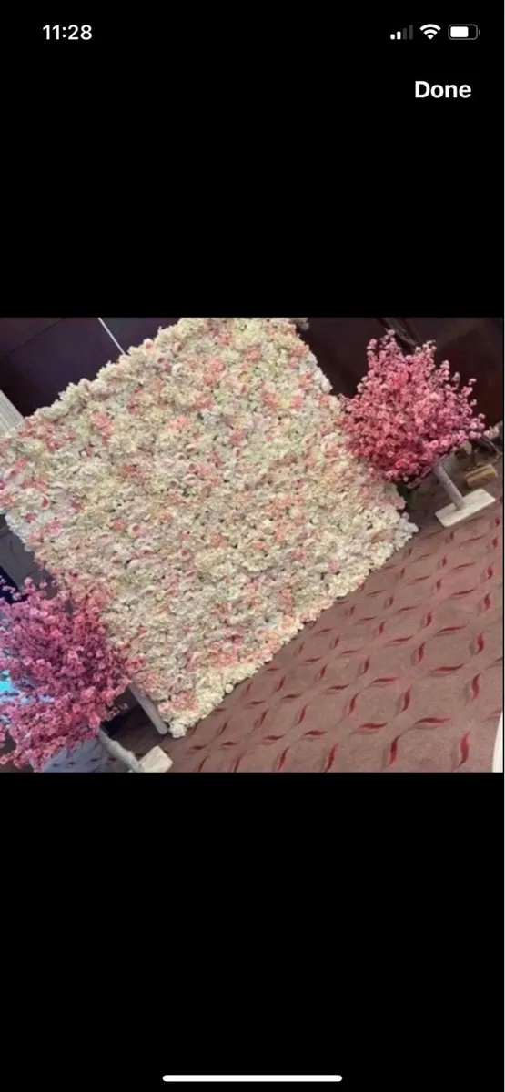 Flower walls - Image 1