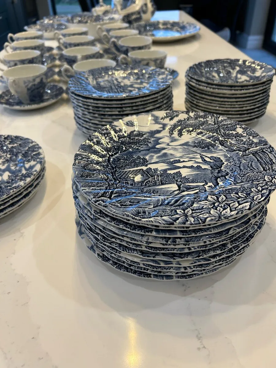 MYOTT The hunter,dinner service - Image 2