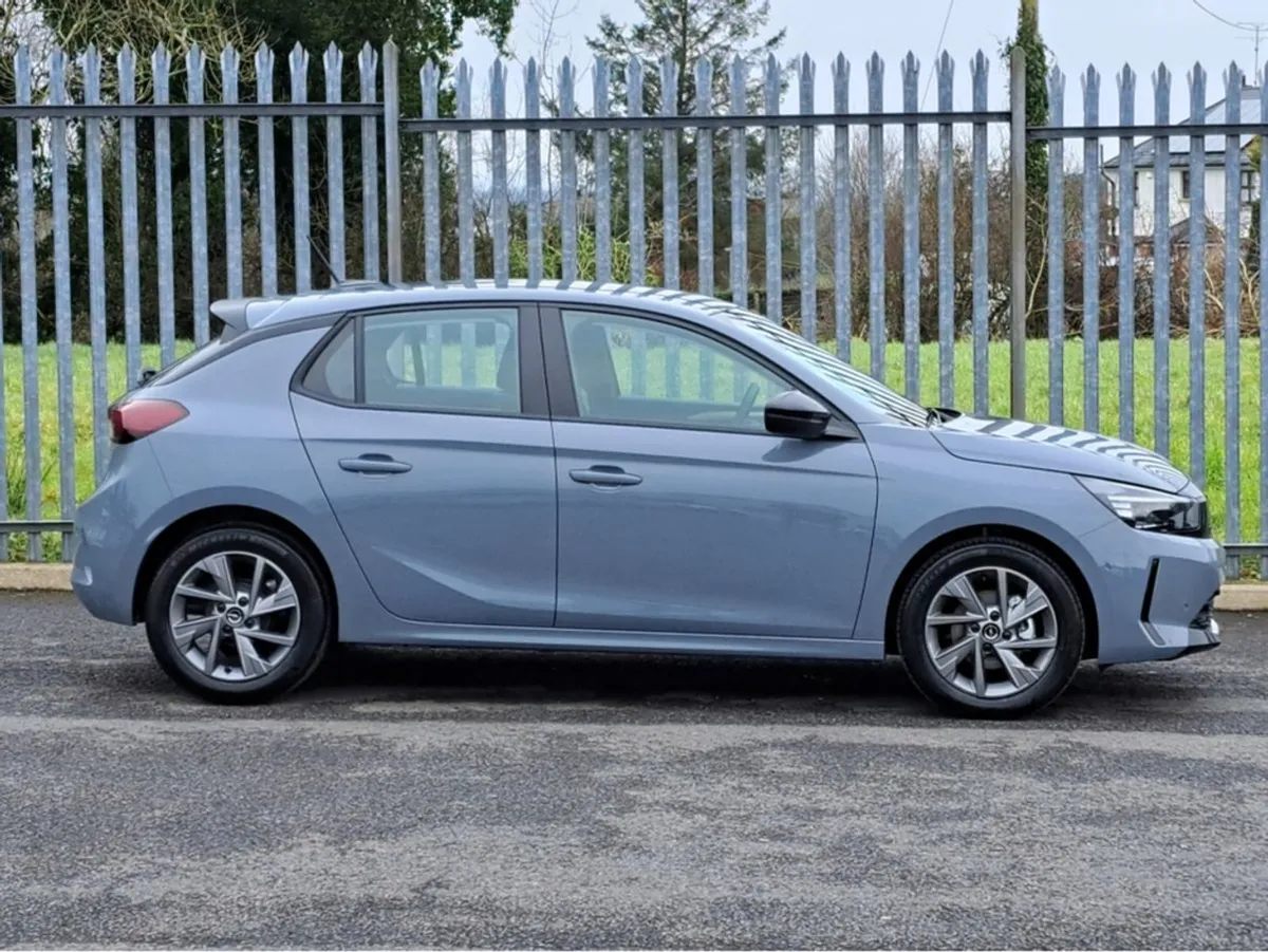 Opel Corsa Elegnce 1.2 75bhp  reversing Camera - Image 3