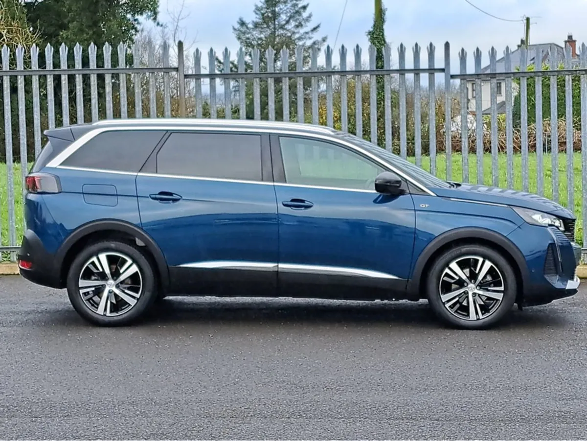 Peugeot 5008 Gt-line 1.5td 130BHP  rev Camera - Image 2