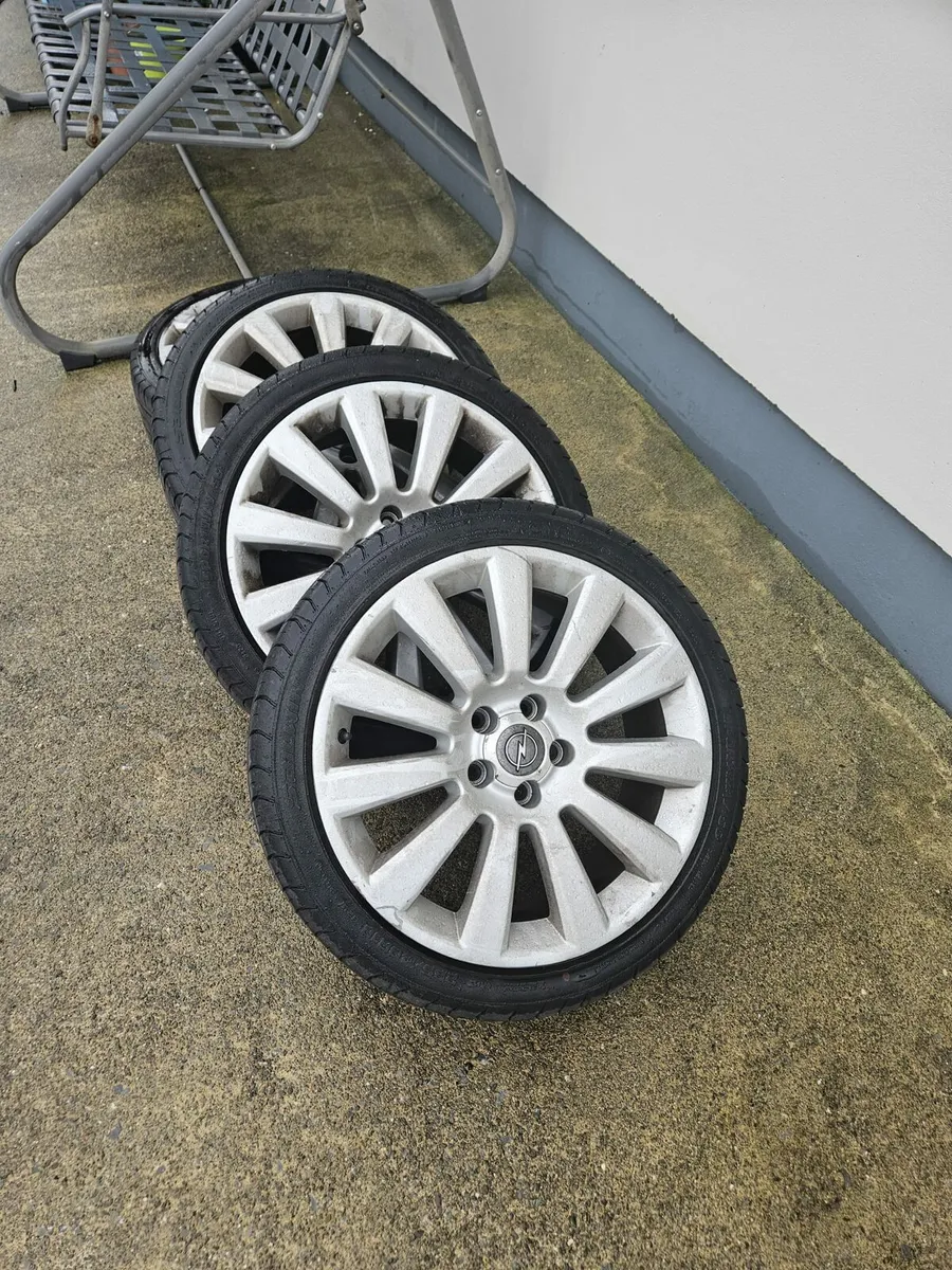 Alloys - Image 1