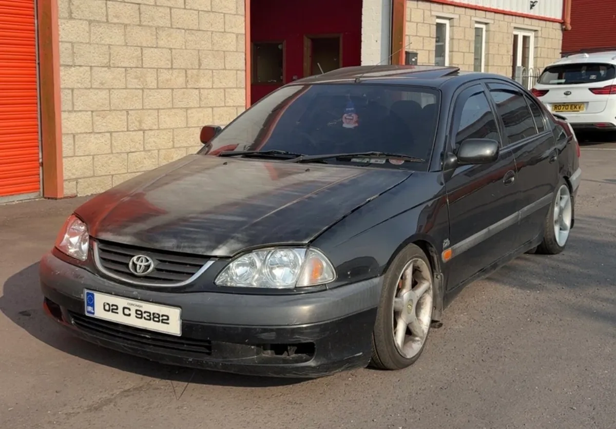 ***02 Toyota avensis D4D needs work*** - Image 2