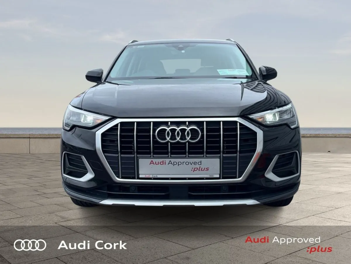 Audi Q3 30tfsi 150BHP SE Automatic With Comfort P - Image 3