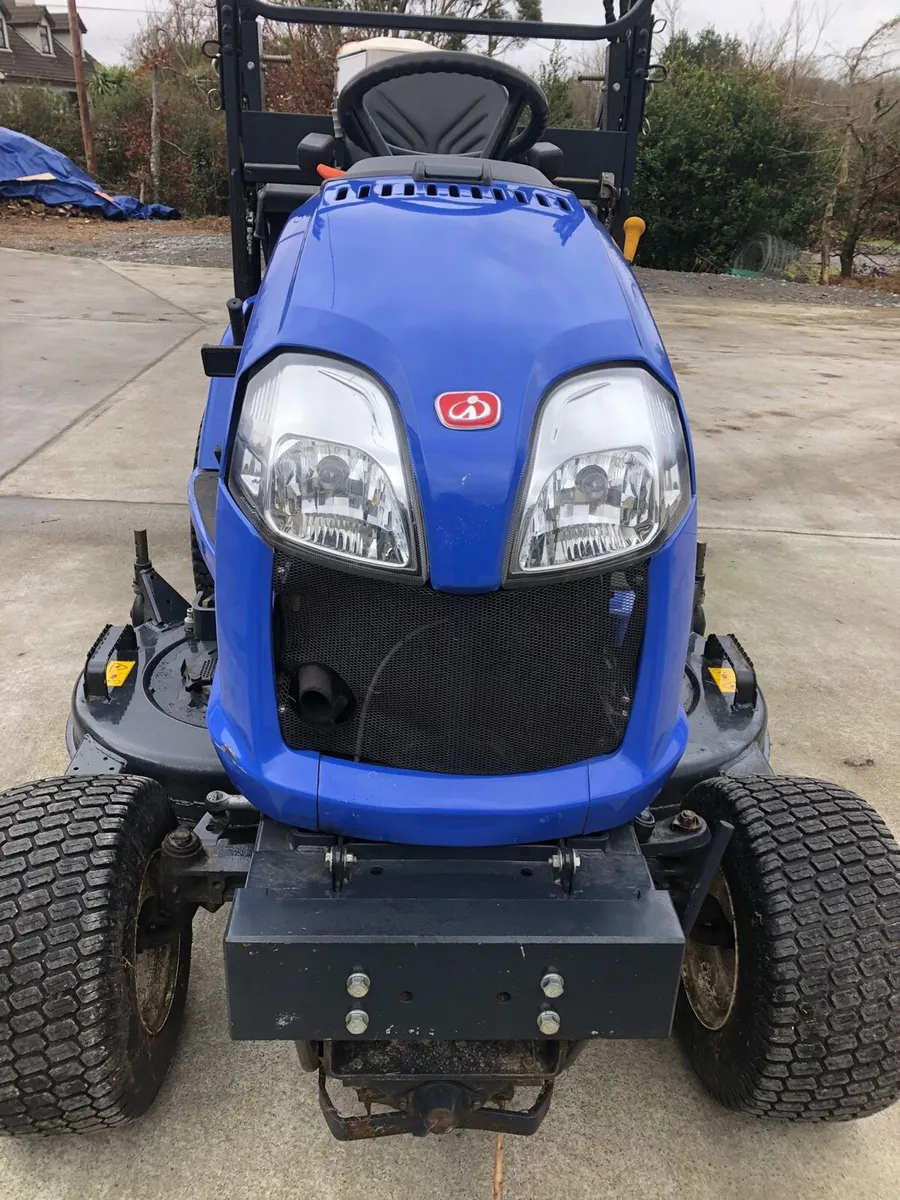 Iseki Ride on lawnmower - Image 4