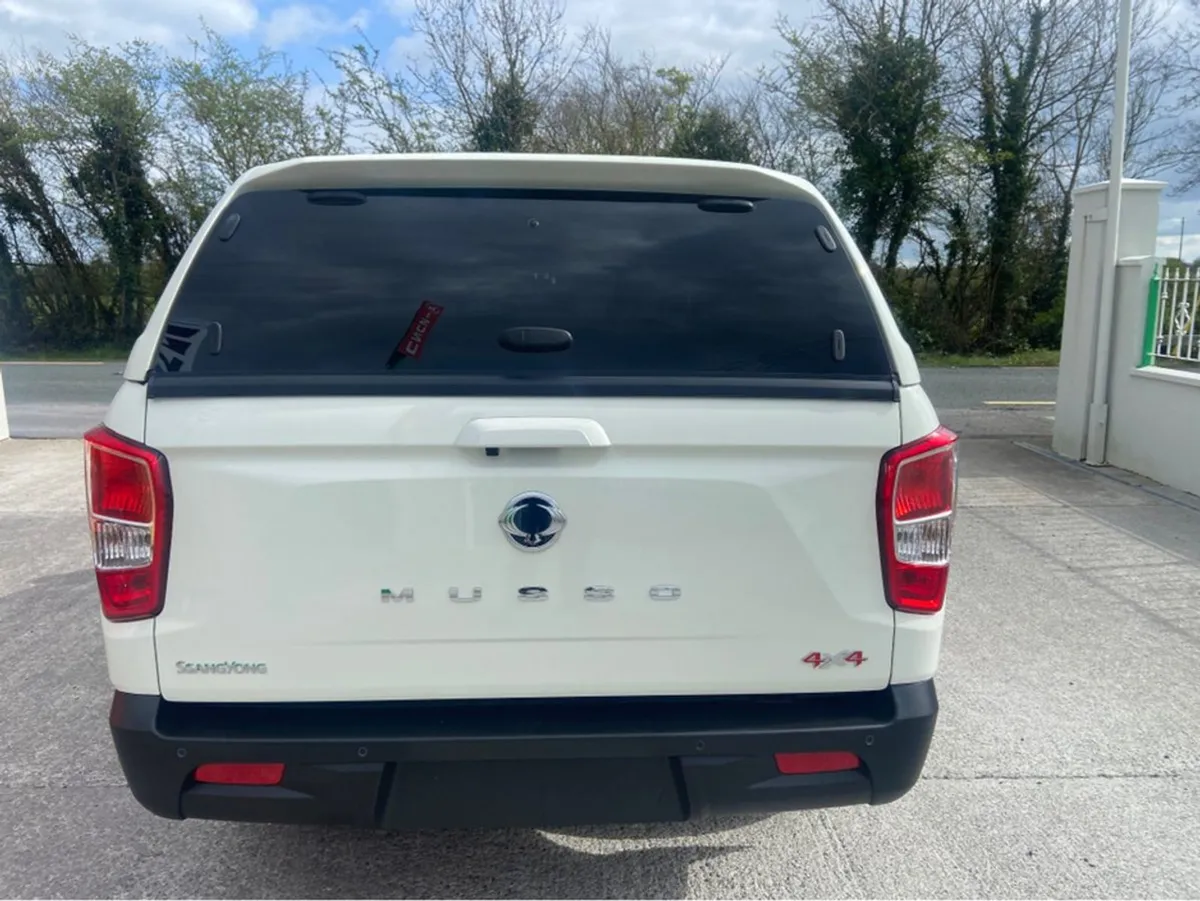 KGM Musso 5 Seater Crew CAB With Canopy Automatic - Image 2