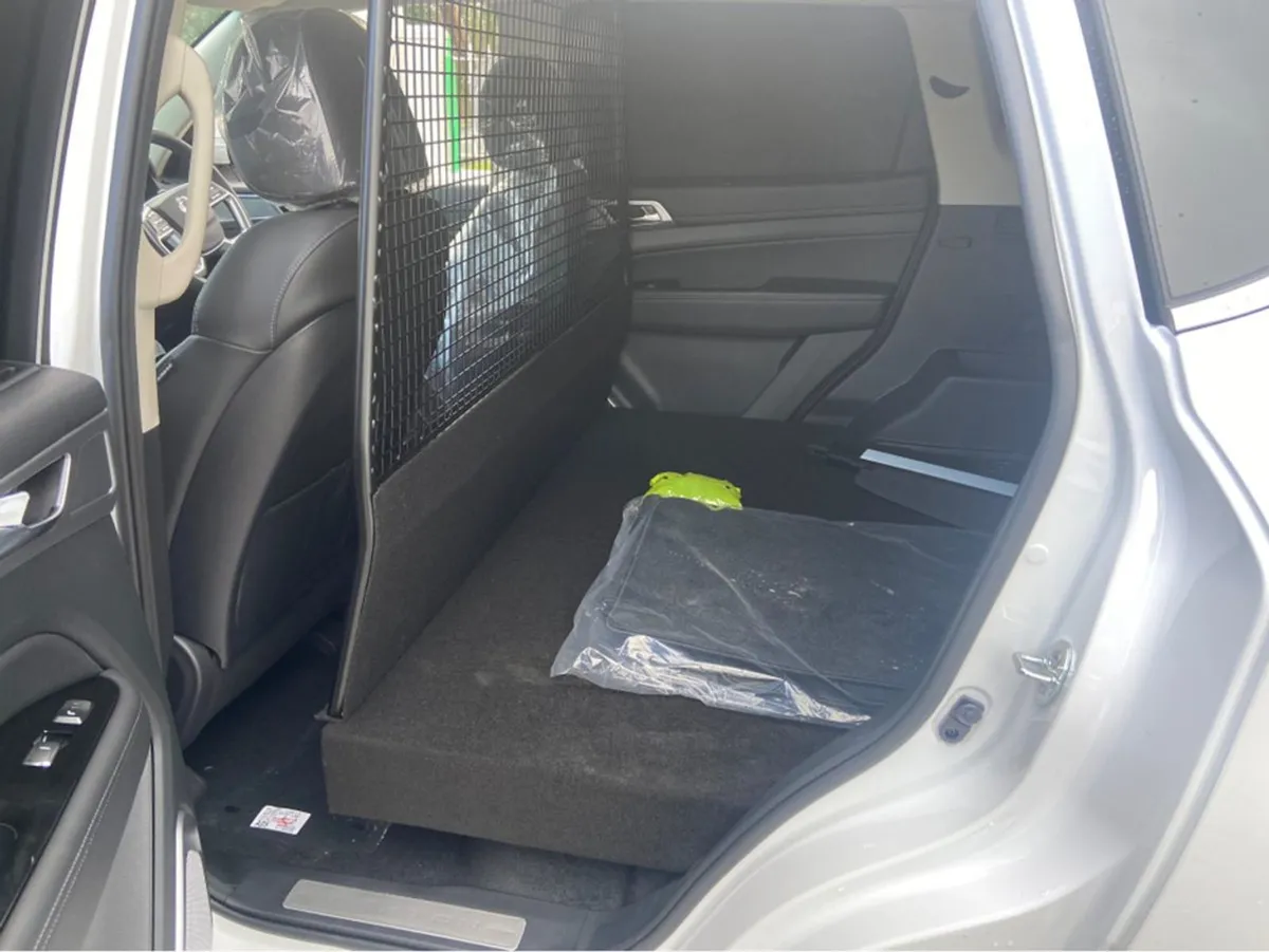 KGM Rexton 2 Seater Rexton Commercial IN Pearl Wh - Image 3