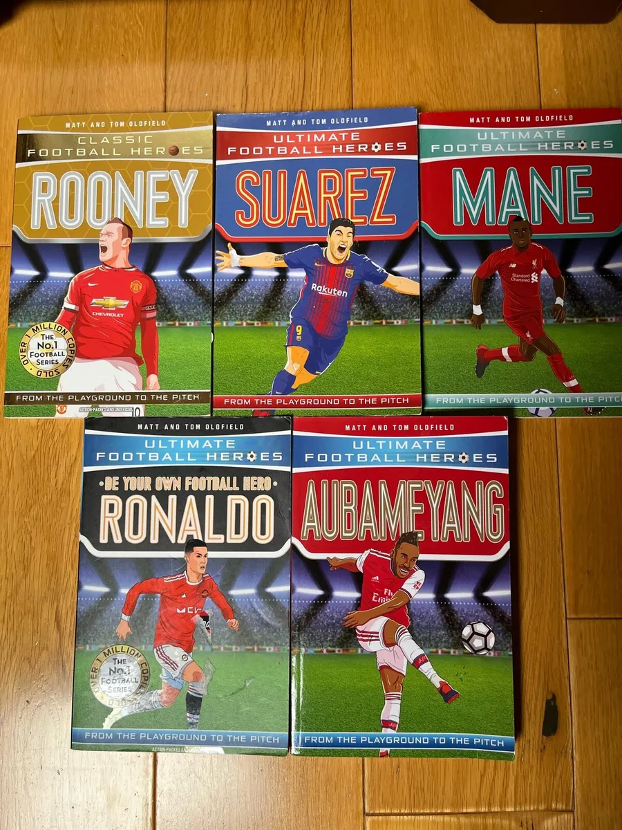 Ultimate Football hero books