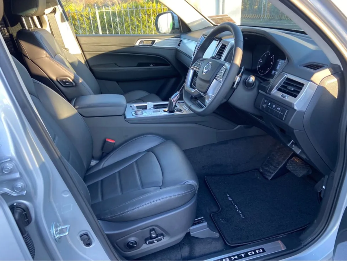 KGM Rexton 8 Speed Auto Commercial - Image 4