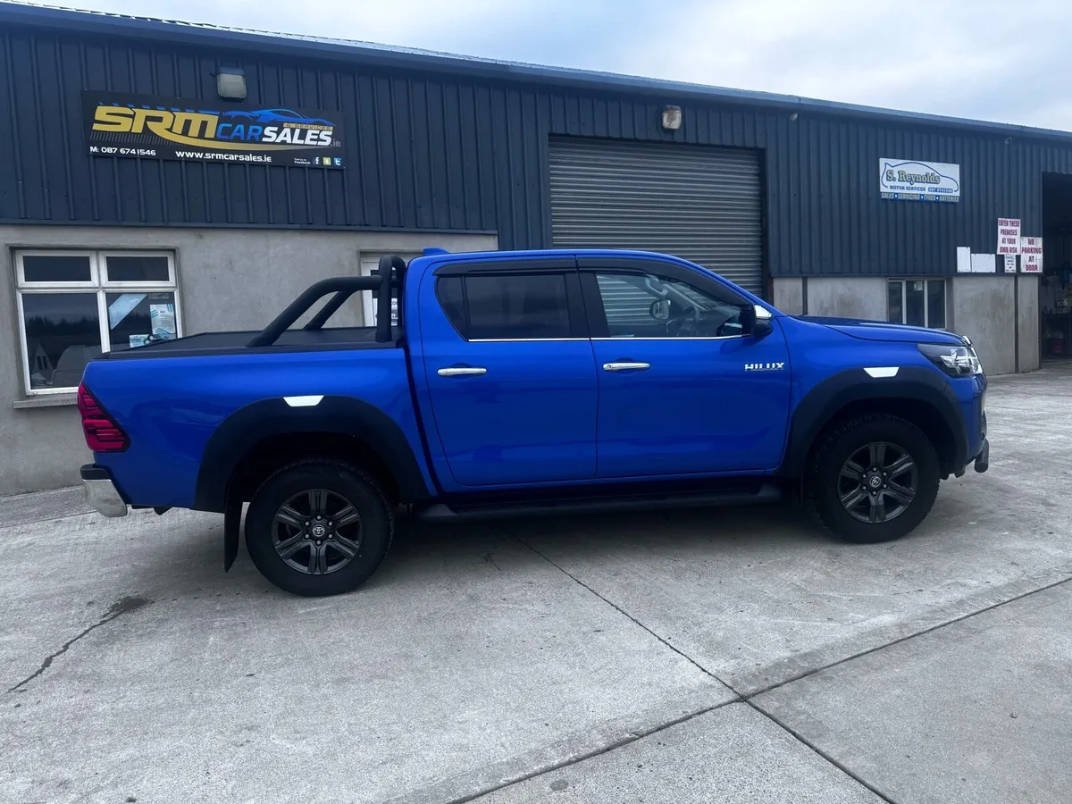 2023 toyota hilux 2.8 auto - Image 1