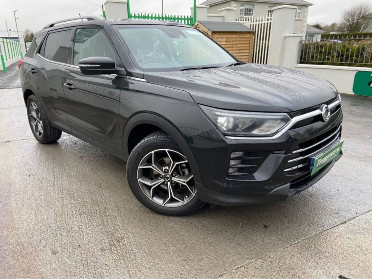 Ssangyong Korando EL 1.6 2WD 4DR Auto - Image 1