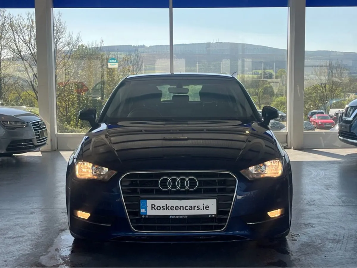 Audi A3 Sport NAV 1.6 TDI - Image 2