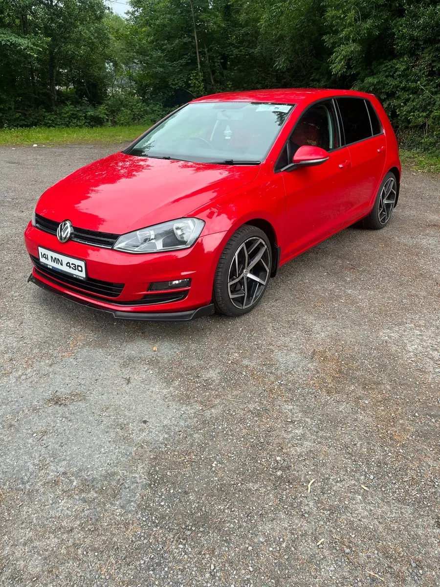 Volkswagen Golf 2014 - Image 2